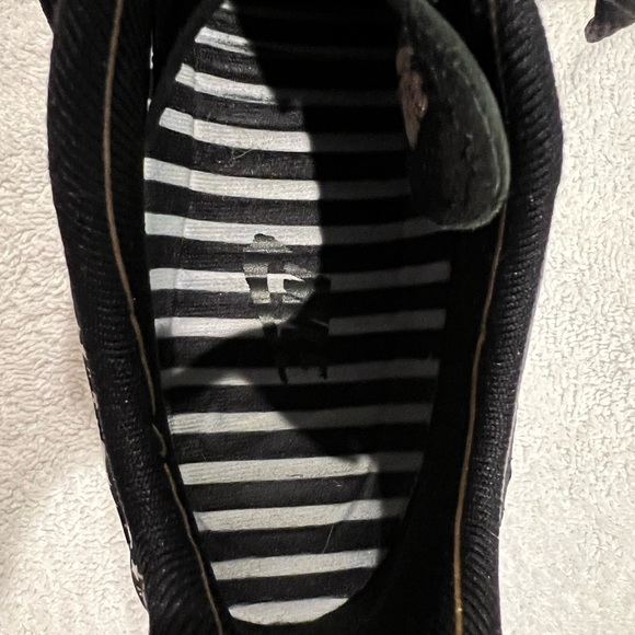 Nike FC Men’s Sneakers - Picture 7 of 9